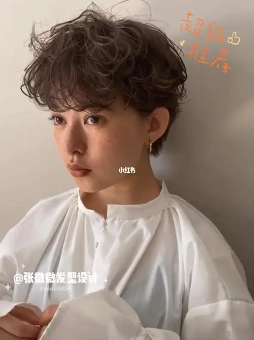 短发这样烫78可以美四季大脸女生焊在头上