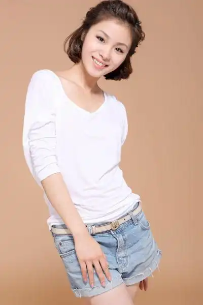 前辈演员气场强大 金晶逼迫自己迅速入戏(图)