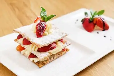 冷冻的甜品草莓