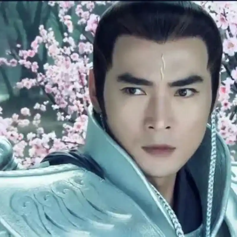 一提起二郎神满脑子都是焦恩俊的模样