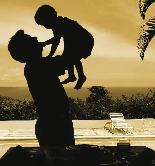 五年级语文上册《地震中的父与子》图片素材