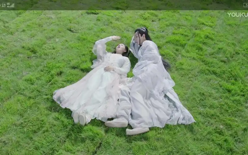 春花秋月何时了上官秋月春花甜蜜吻戏舔李宏毅的颜