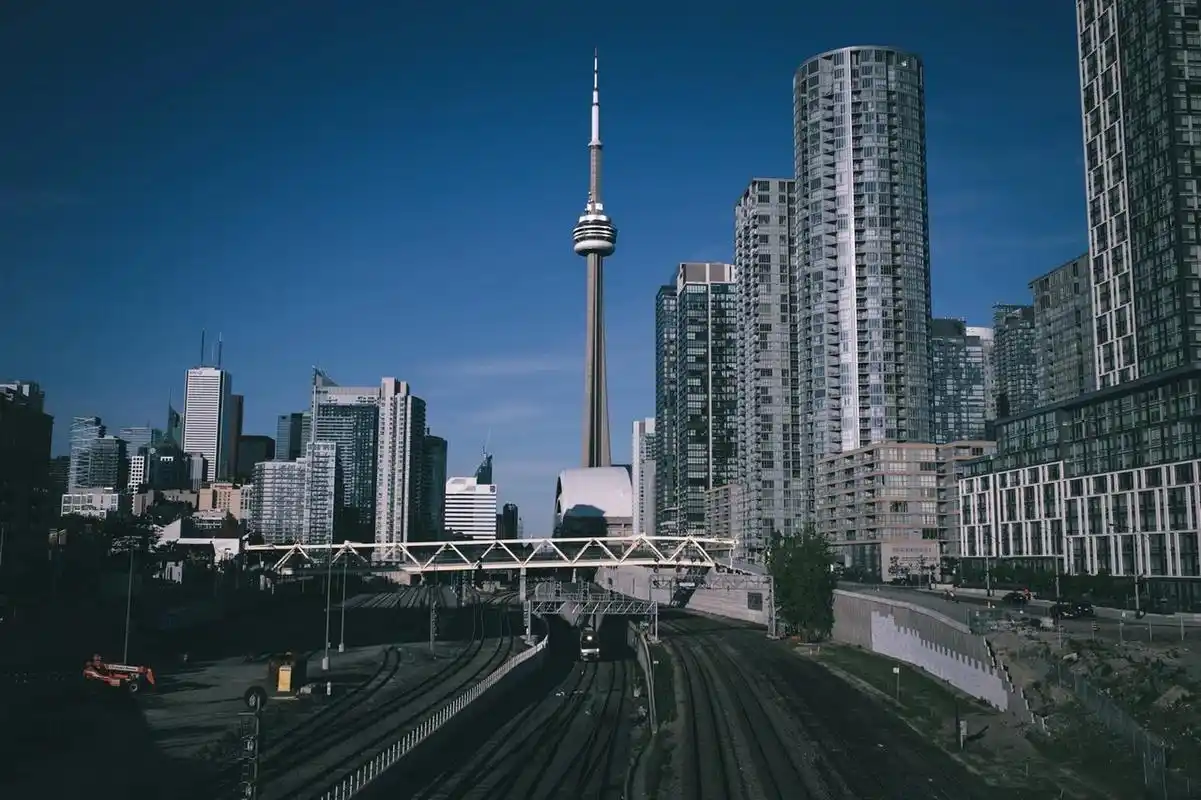 加拿大·多伦多 | 地标建筑看这一篇就够了 加拿大的多伦多,这个城市