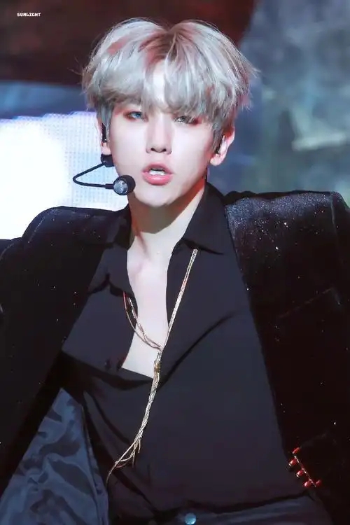 边伯贤solo出道三周年