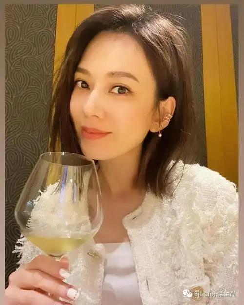 孙芸芸|名媛|综艺_新浪新闻