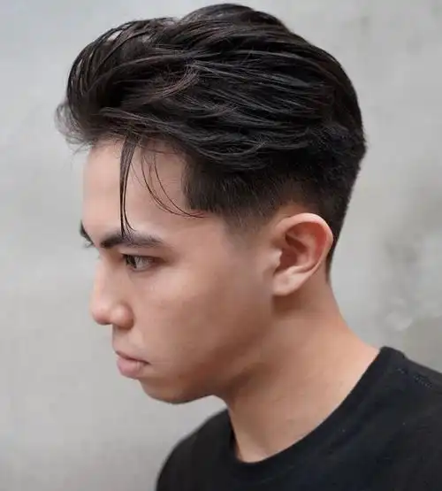 男人年过40岁,发型总是选不好?这三种造型帅气不油腻,简单好看