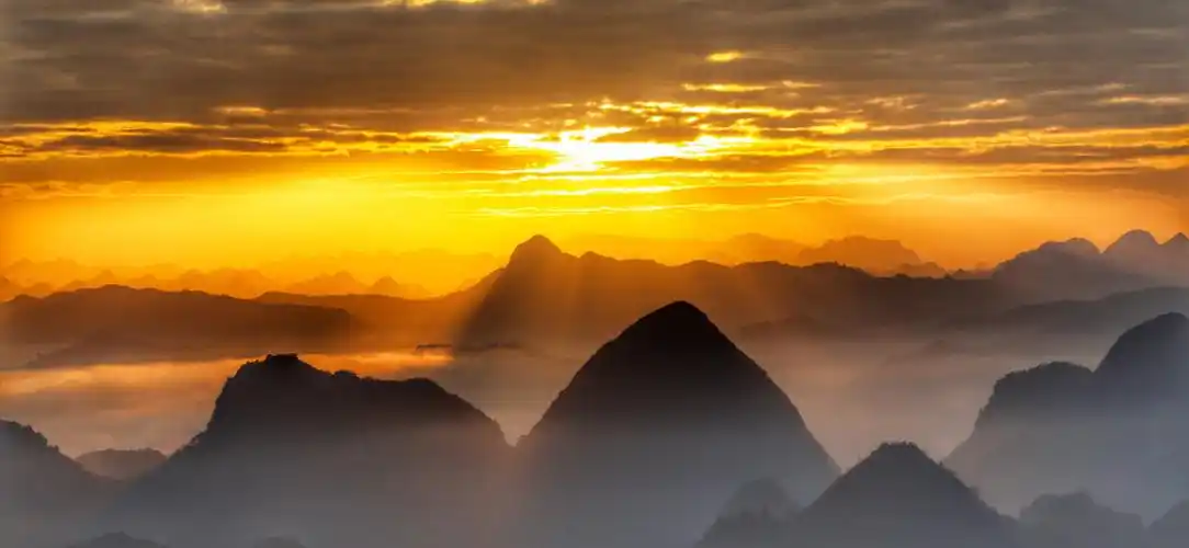 重阳节·登高观日出 - 美篇