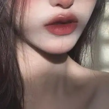 女生嘴部头像高清漂亮的嘴唇部位女生头像图片