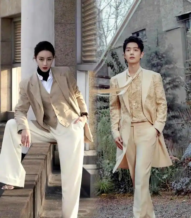 在微博之夜上,迪丽热巴被组了四对cp,分别是肖战(战地夫妇),王一博