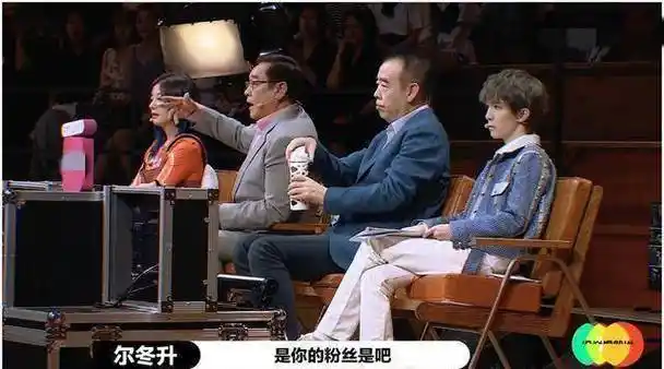 原创邓伦粉丝太有才工作室破坏控评队形被怼杨幂马思纯送祝福