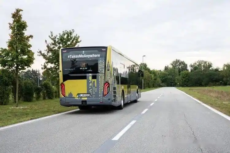 公交大巴双喜临门曼恩与尼奥普兰两款客车在西班牙获最高荣誉