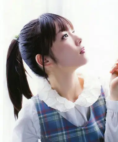 中学生马尾辫潮流扎法 如何扎潮流马尾