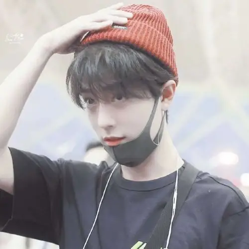 肖战头像硝烟四起为战而来