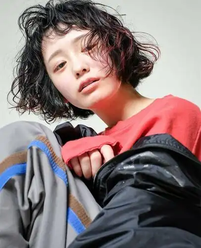 个性短发,发型决定你的颜值