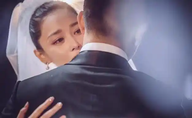 好的爱情可以让人脱胎换骨张馨予和何捷的结局早已注定