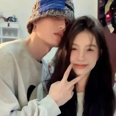 双人超甜情侣头像温馨情侣头像超级明显图片