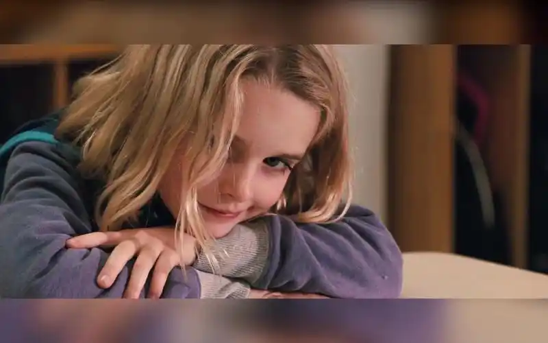 从小就超a的天才少女麦肯娜格瑞斯除了我谁也不能欺负他