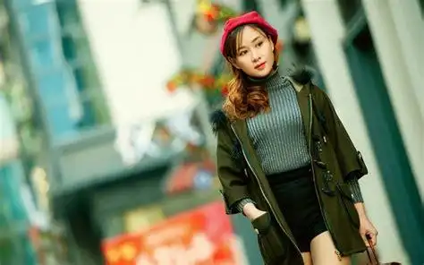 长安大学兴华学院美女校花苗柳青照片写真(2)-排行榜之家