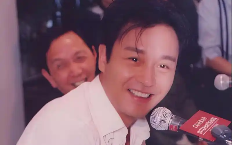 哥哥张国荣《monica》 mv 致敬经典 cd-1080p 60帧-avc 怀旧金曲