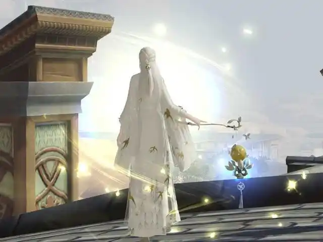 白衣白发同款背影杀,成女白发真的太美了,有种"白发魔女"的感觉,但