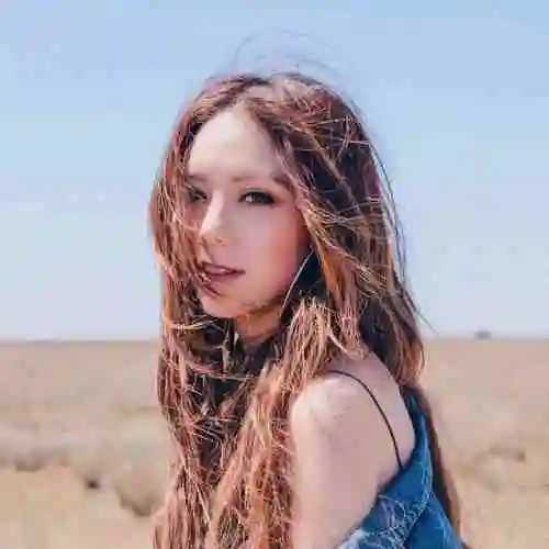 邓紫棋的份头像