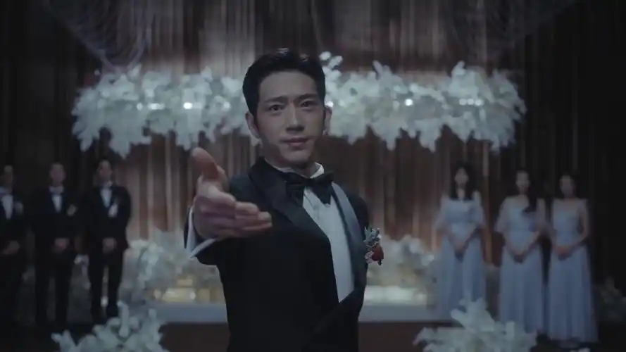 本周看啥|《新生》引人入胜,《我的阿勒泰》豆瓣开分8.