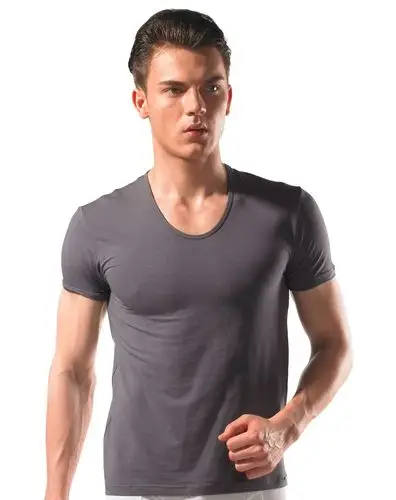 男款基础商务内穿打底紧身短袖t恤黑色