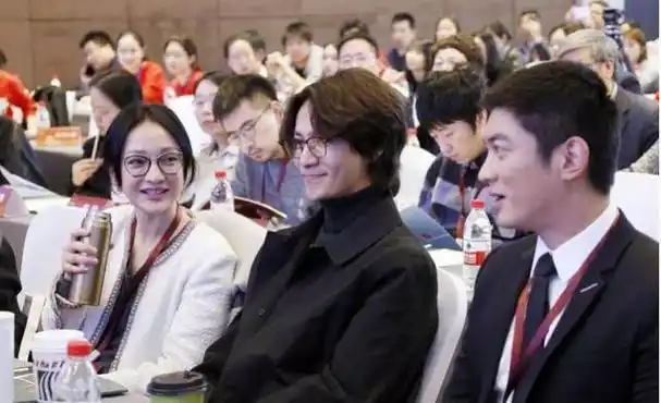 回顾这6位养生达人把无效养生的病态暴露无余