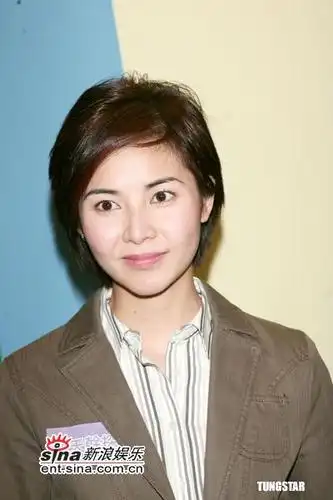 蒙嘉慧yoyo这次饰演一个粗鲁的女仔,为配合角色而不惜剪短长发