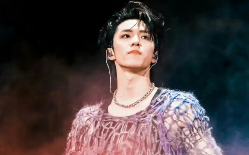 【刘耀文feel me】混剪 视觉盛宴 唱跳舞台