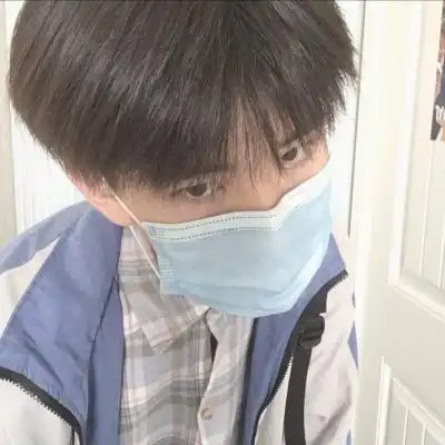 宋知意ins酷帅高仙气十足的头像冷真人男生头像