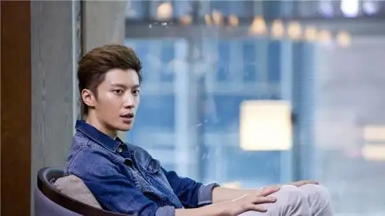 乔任梁被ai复活事件引发生命和伦理的争议