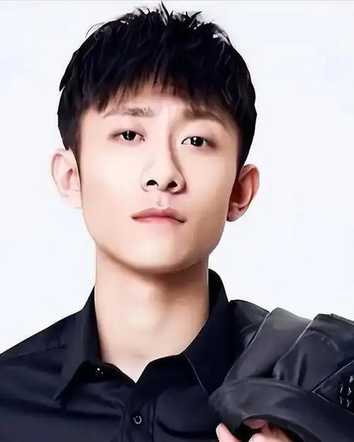 从国民童星沦落无戏可拍,张一山他真的没有"灵气"了吗