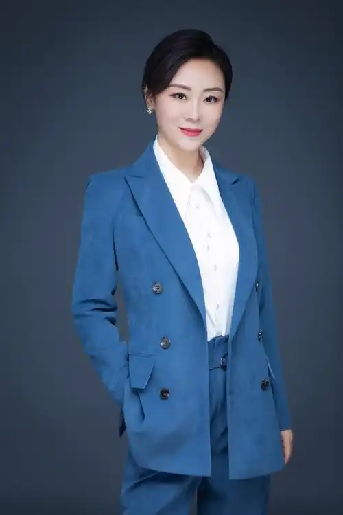 p> span class="ref" data-ctrid="2byeekzkzru">慕洋洋,主持人,毕业