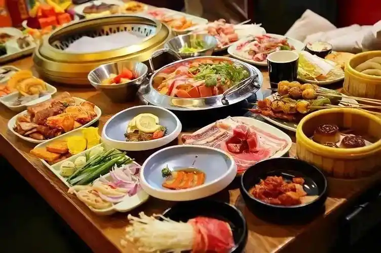 仅138元4人岔吃牛扒自助大餐部队火锅牛排烤肉海鲜寿司冰淇淋统统不