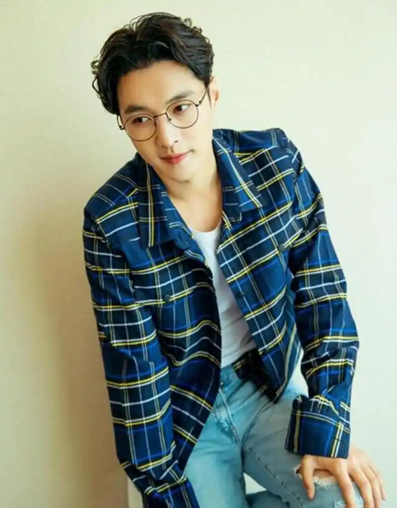 白羊座代表的男明星:鹿晗