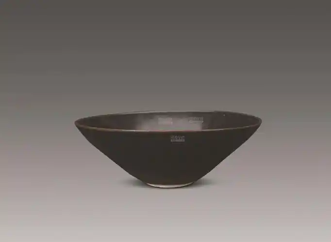 宋·吉州窑黑釉木叶纹碗