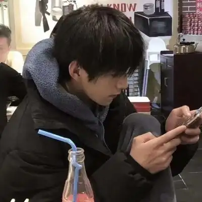 男生头像|好看的男生头像高冷伤感 男人各自奔跑只有自己 第195期