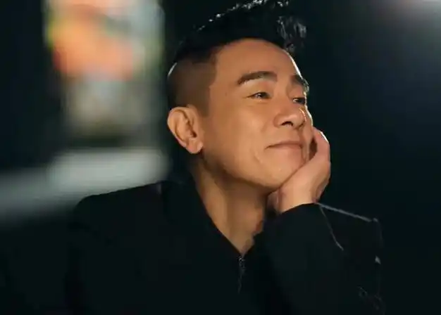 10月1日国庆节,陈小春,高调发文!