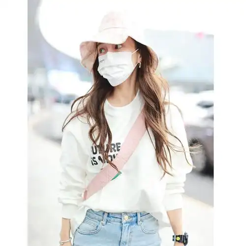 baby杨颖明星同款机场街拍字母印花圆领上衣宽松套头白卫衣女ins