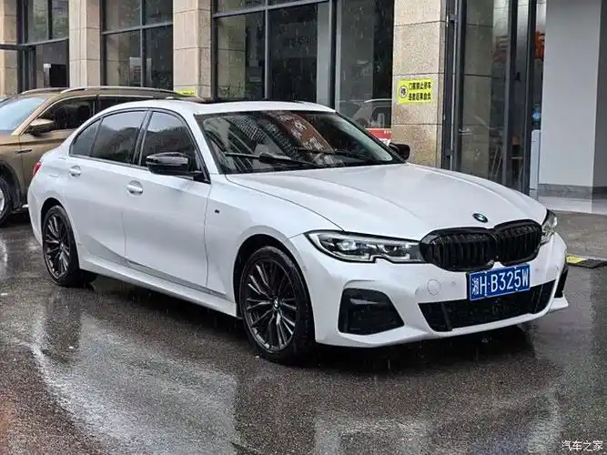 宝马3系 2021款 改款 325li m运动曜夜套装,行驶