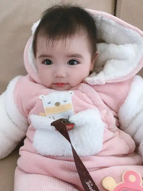 孕期饮食点赞接同款高颜值大眼睛萌娃