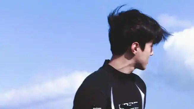 吴世勋##吴世勋0412生日快乐##吴世勋中国杂志销量韩娱第一