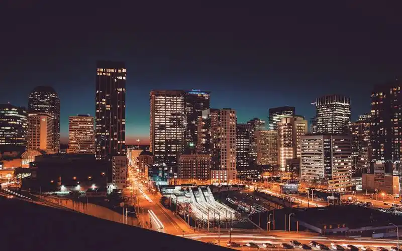 首页 桌面壁纸 繁华都市夜景图片高清壁纸上一张下一张查看原图