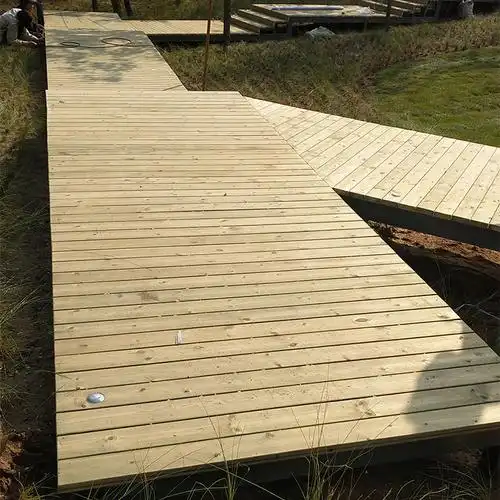 公园防腐木栈道木栈道定做木栈道厂家货源充足量大从优