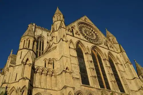 英国约克大教堂建筑风景图片 - 第2张
