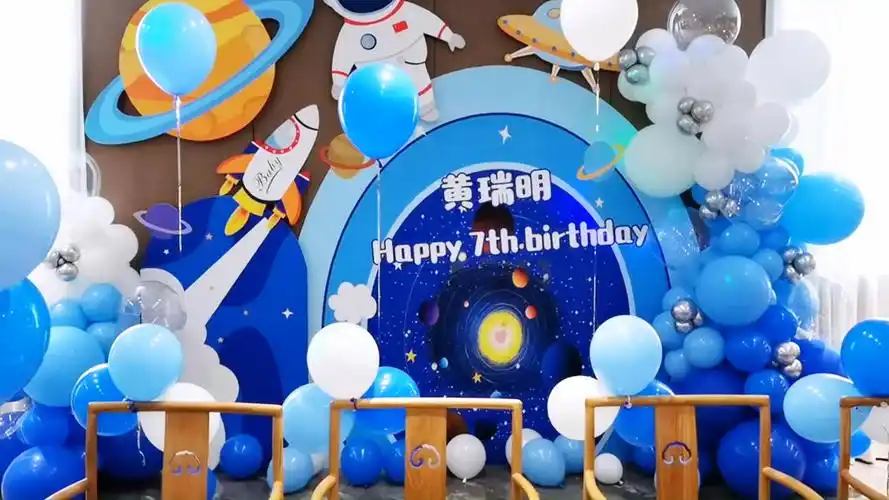 小男孩都爱的太空主题生日派对布置,很气势,南宁童梦气球出品