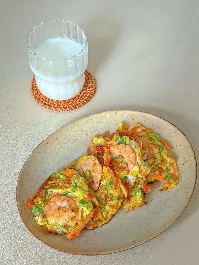 西葫芦虾仁鸡蛋饼