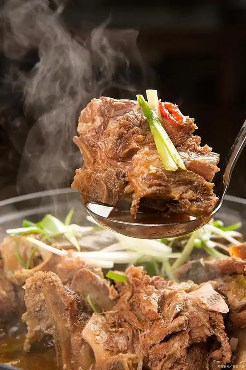 羊蝎子怎么炖更好吃?30年经验分享,关键几步,毫无保留告诉你