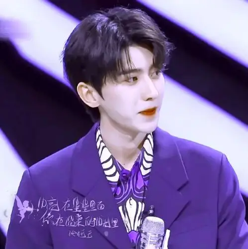 5月6日 17:21   关注   蔡徐坤 蔡徐坤 头像